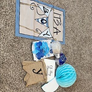 6 piece Blue & Tan Baby Decoration Set